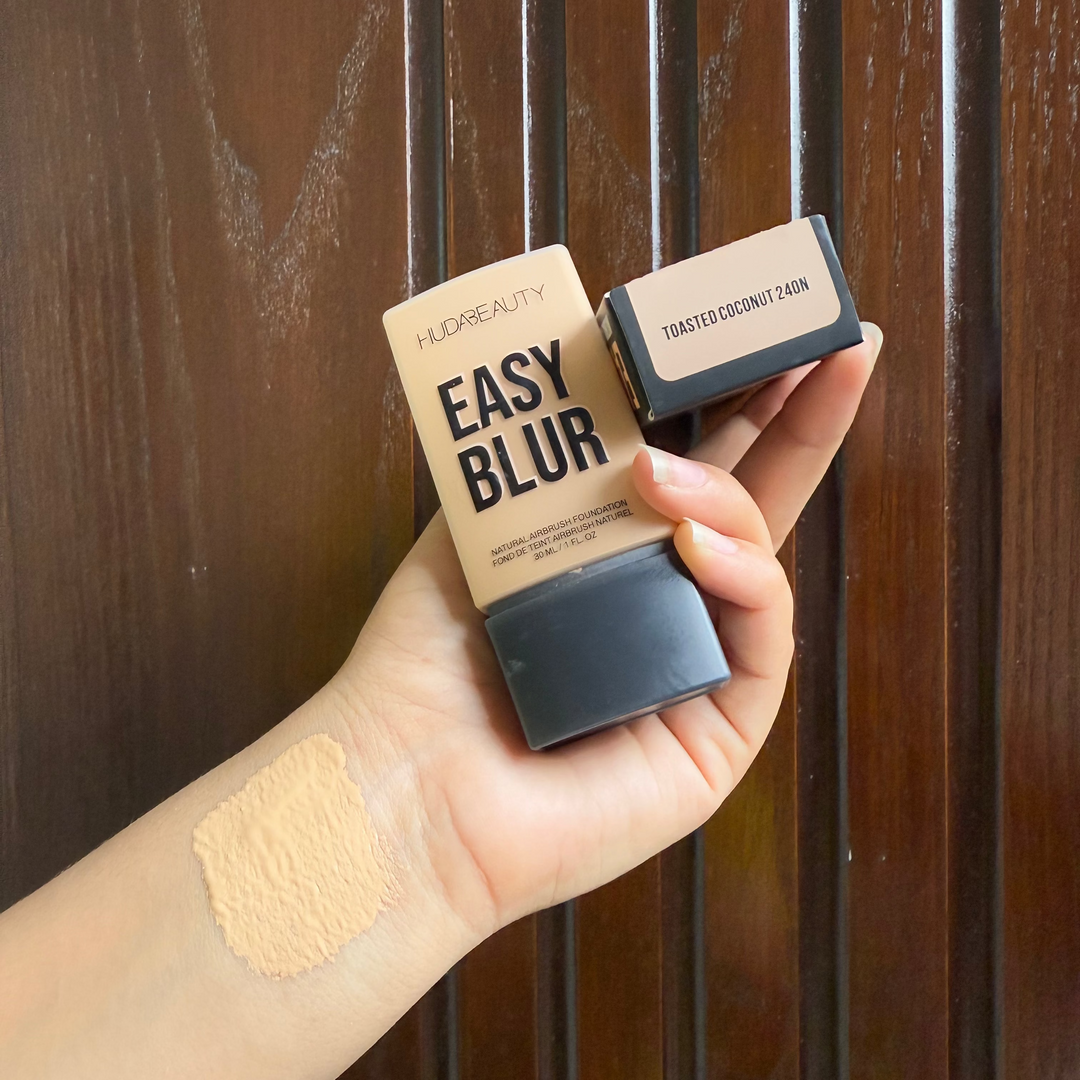 HUDA BEAUTY Easy Blur Natural Airbrush Foundation With Niacinamide